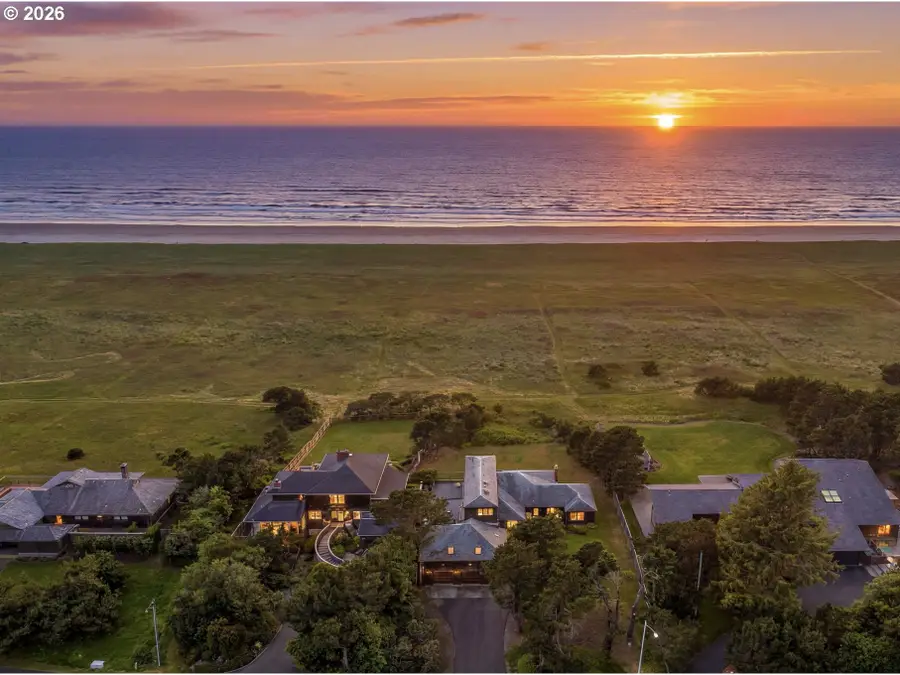 1768 N Ocean Ave, Gearhart, OR 97138 - #2
