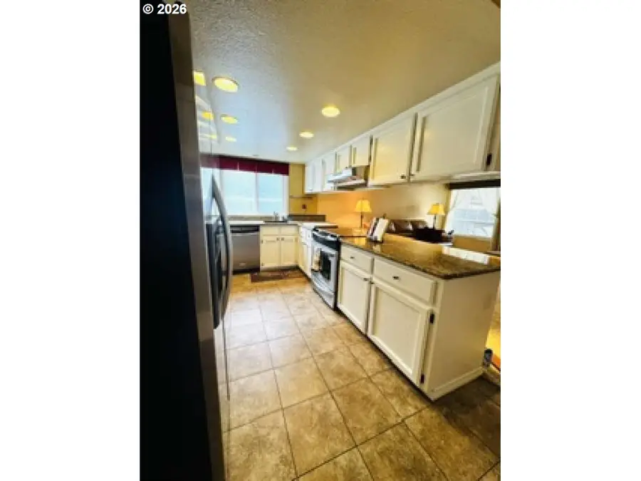 5035 SE Rural St, Portland, OR 97206 - #2