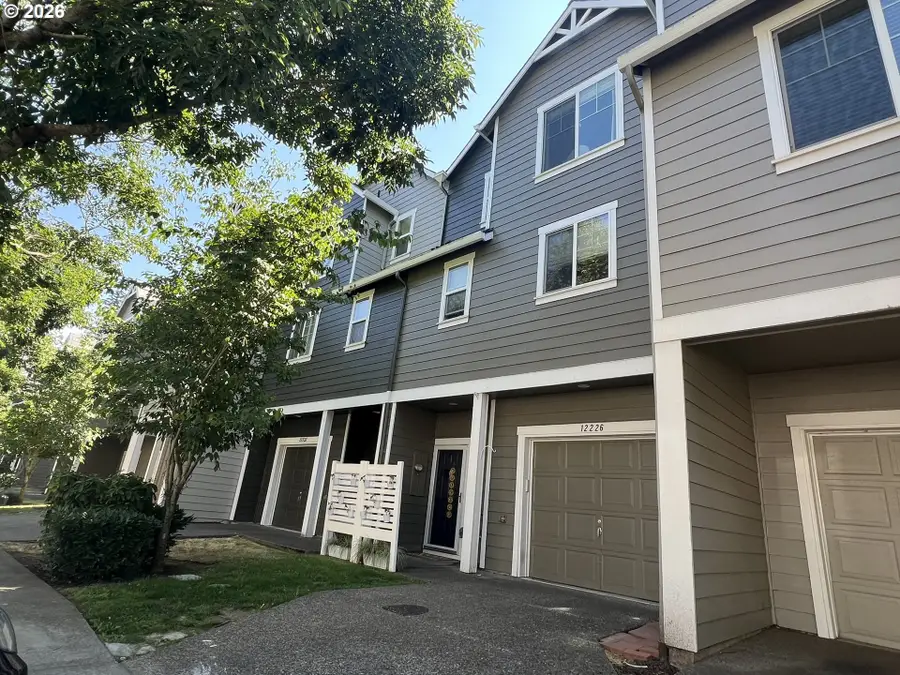 12226 SE Long St, Portland, OR 97236 - #2