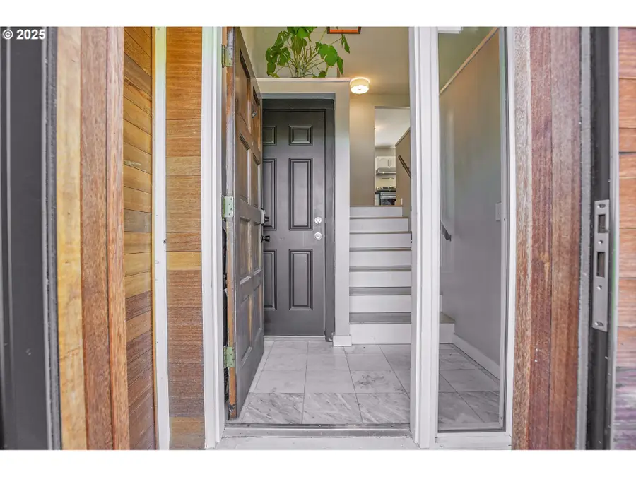 8325 SW Terwilliger Blvd, Portland, OR 97219 - #3