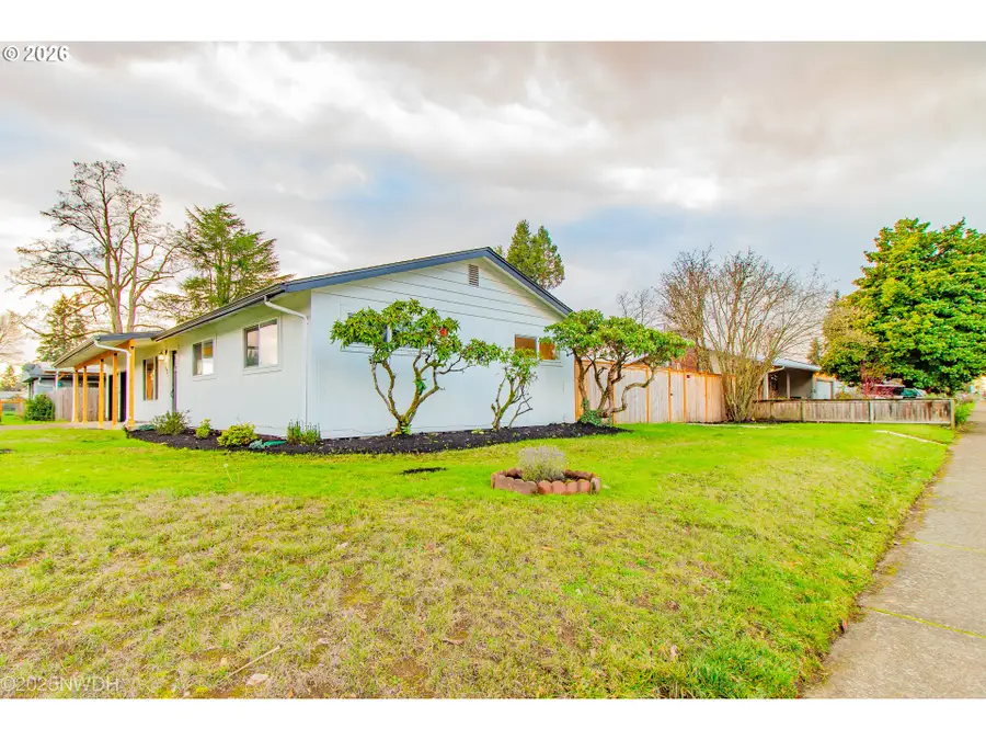 1682 Hemlock St, Eugene, OR 97404 - #2