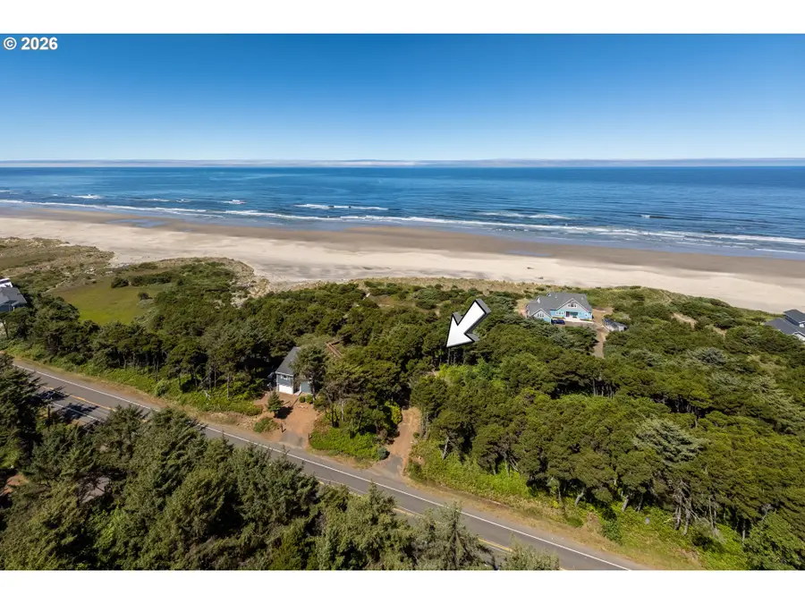 6770 SW Pacific Coast Hwy, Waldport, OR 97394 - #3