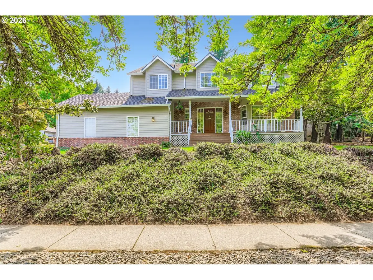 8225 SW Gearhart Dr, Beaverton, OR 97007 - #1