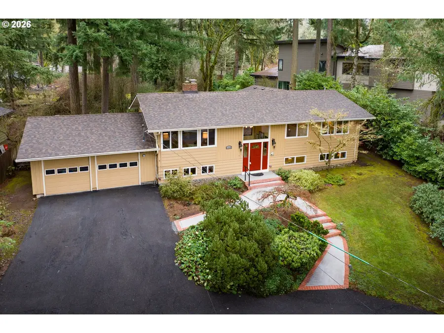 17738 Kelok Rd, Lake Oswego, OR 97034 - Image #3