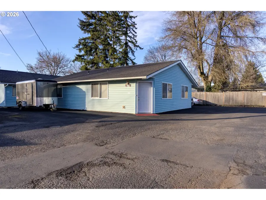 908 NE 1st Ave, Battle Ground, WA 98604 - #2