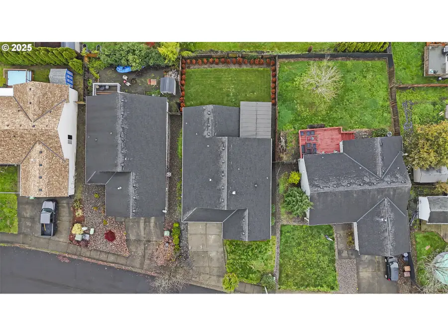 35419 Helens Way, Saint Helens, OR 97051 - Image #2