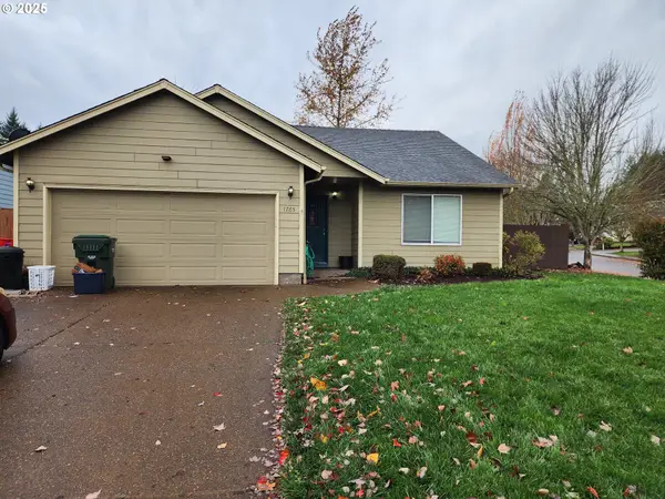 1765 NW Salmon River St, Salem, OR 97304