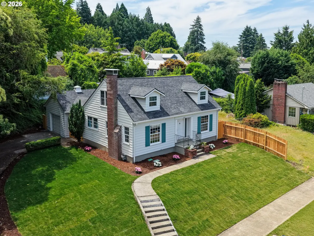 4430 SE Woodward St, Portland, OR 97206 - #1