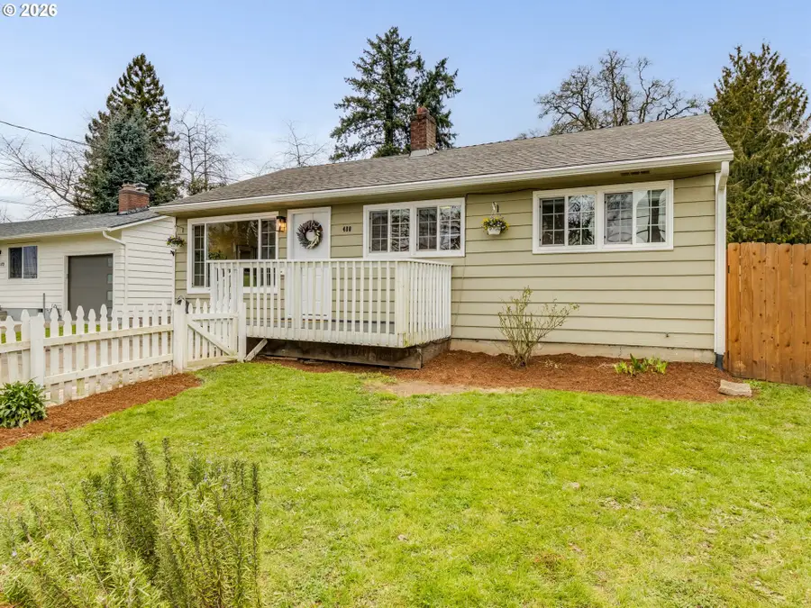 480 E Gloucester St, Gladstone, OR 97027 - #3