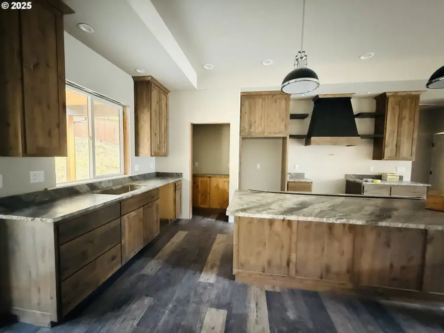 147 Deer Song Ct, Canyonville, OR 97417 - Image #3