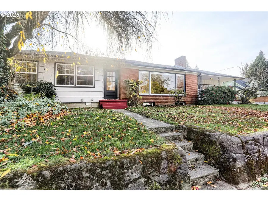 7310 NE Prescott St, Portland, OR 97218 - Image #2