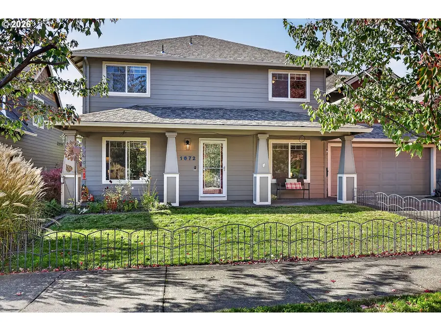 1672 5th St, Hood River, OR 97031 - #2