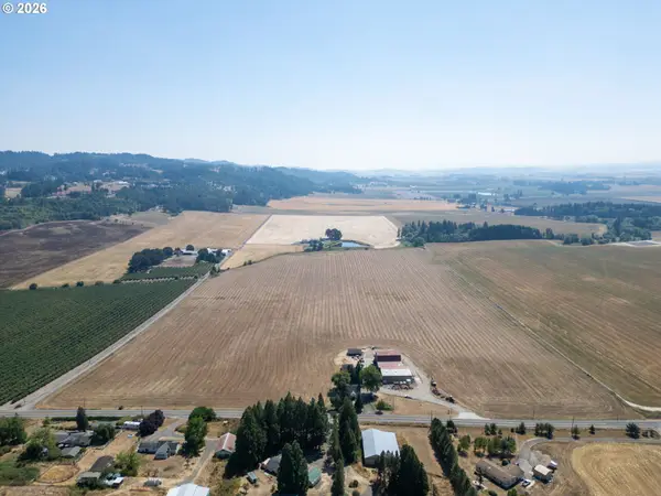 5830 SE Amity Rd, Amity, OR 97101
