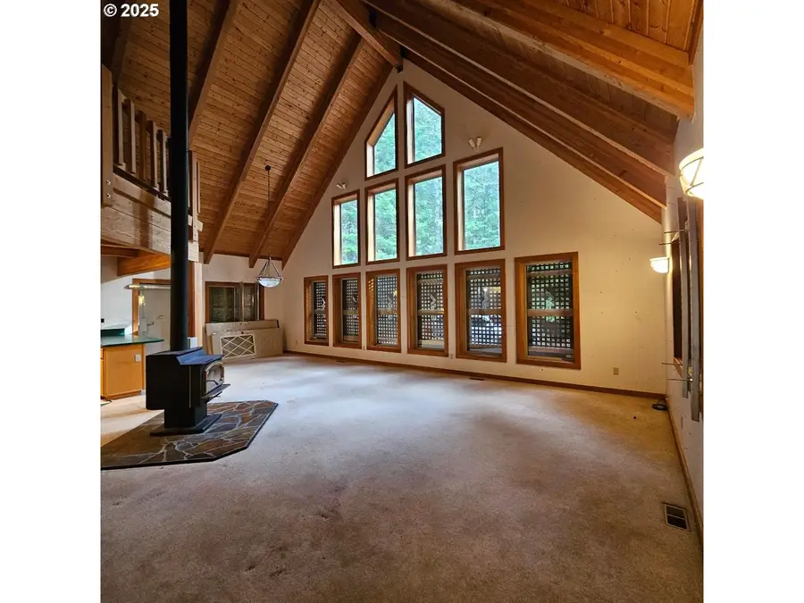 10675 Cooper Spur Rd, Mount Hood Parkdale, OR 97041 - Image #3