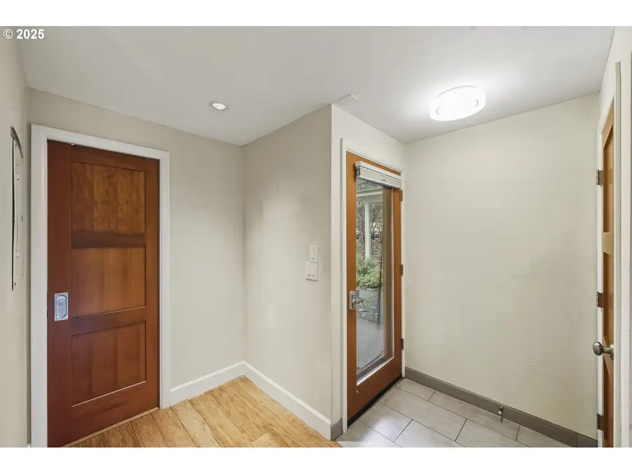 4387 SW 94th Ave, Portland, OR 97225 - Image #3