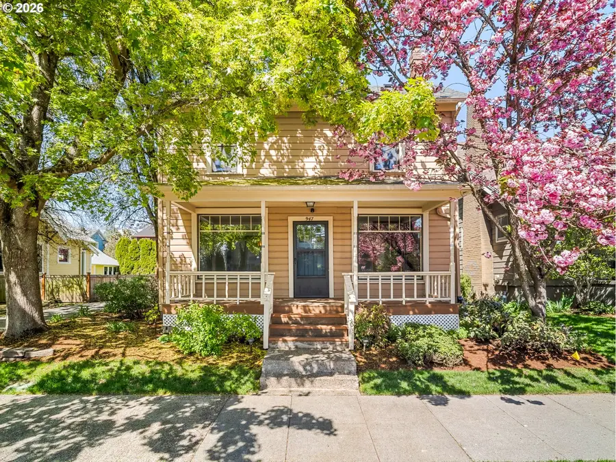 947 SE Spokane St Se, Portland, OR 97202 - #2