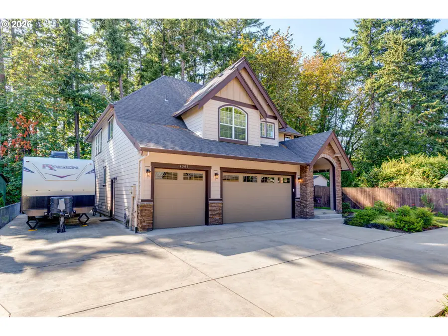 19503 SE Kay St, Milwaukie, OR 97267 - Image #3