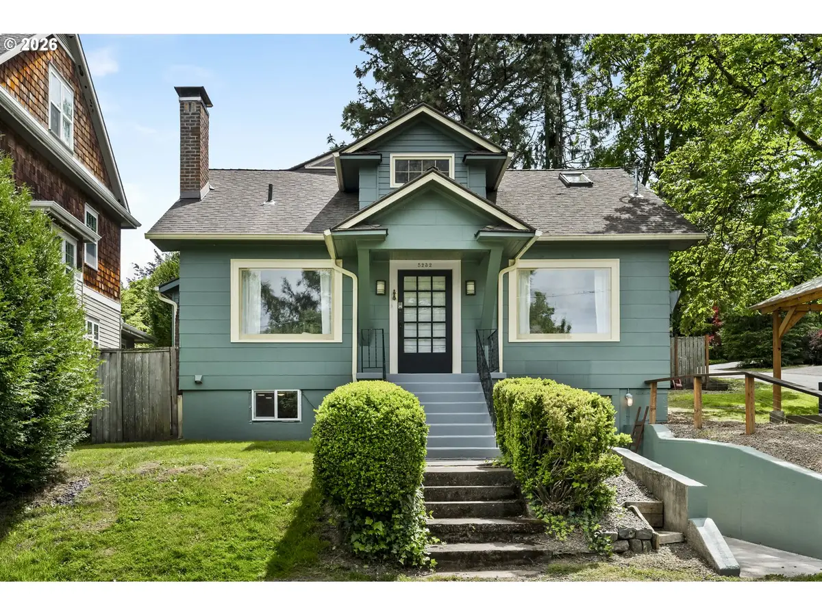 5232 SW Florida St, Portland, OR 97219 - #1