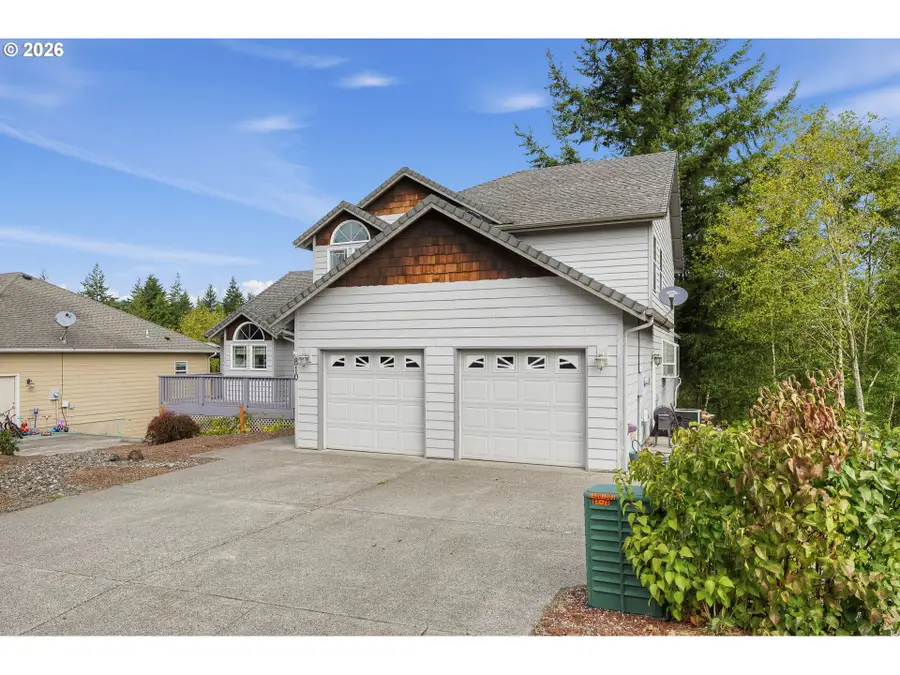 810 Howard Dr, Clatskanie, OR 97016 - #2
