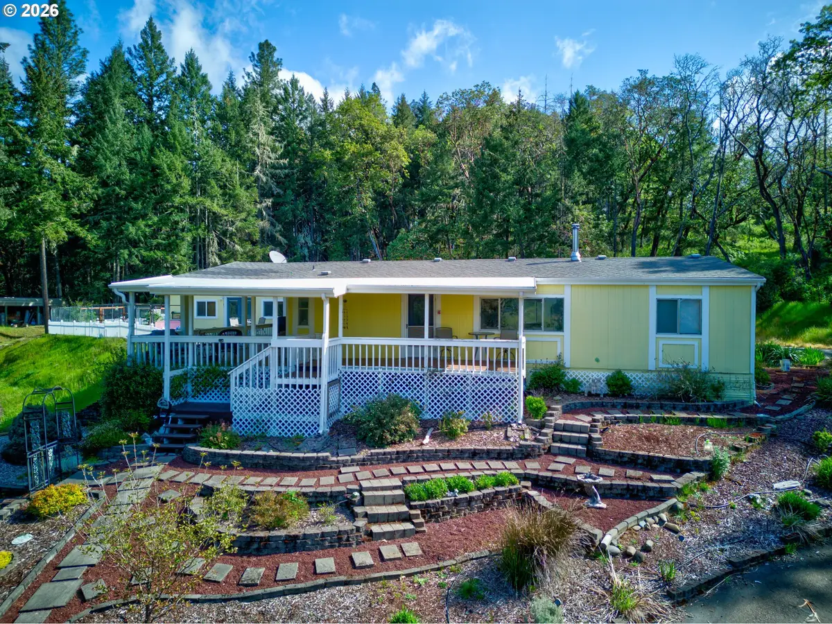 1160 Cleveland Loop Dr, Roseburg, OR 97471 - #1