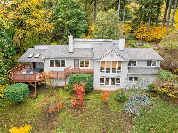 13800 NW Riverview Dr, Portland, OR 97231