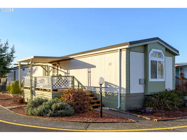 2902 E 2nd St, Newberg, OR 97132