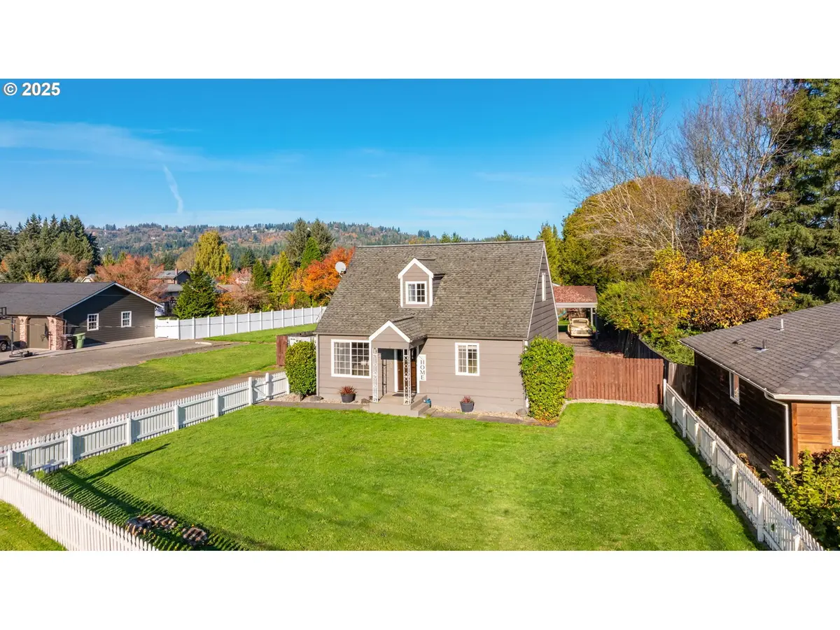 2308 32nd Ave, Longview, WA 98632 - Image #1