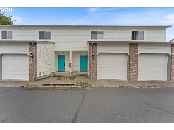2239 Hawthorne St #7, ForestGrove, OR 97116