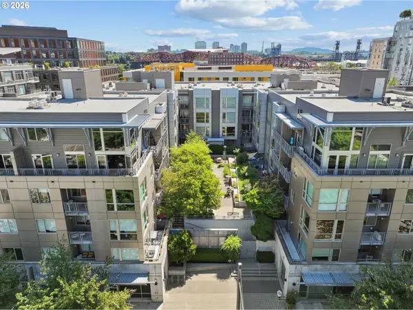 1125 NW 9th Ave #306, Portland, OR 97209