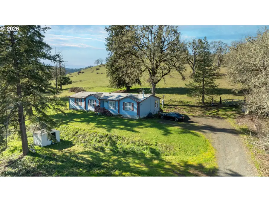 12080 N Umpqua Hwy, Roseburg, OR 97470 - #3
