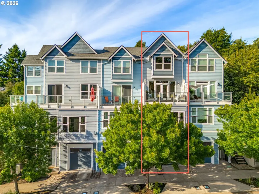 8229 N Edison St, Portland, OR 97203 - #2