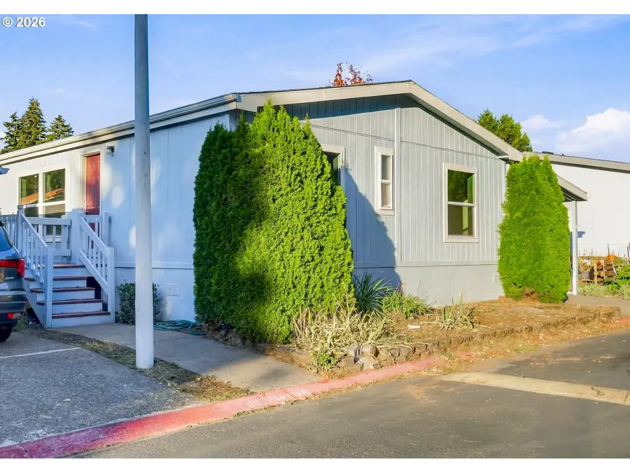 15768 SE Powell Blvd #37, Portland, OR 97236 - #3