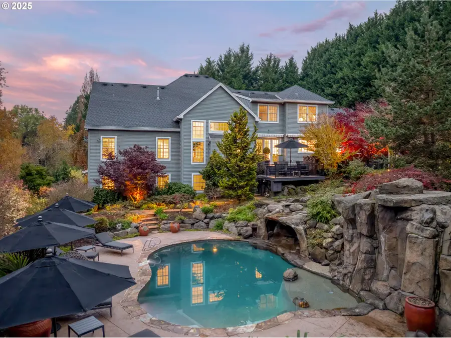 2254 Knaus Rd, Northwest Clackamas, OR 97034 - Image #2