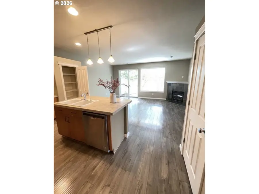 2301 NE 139th Cir, Vancouver, WA 98686 - #2