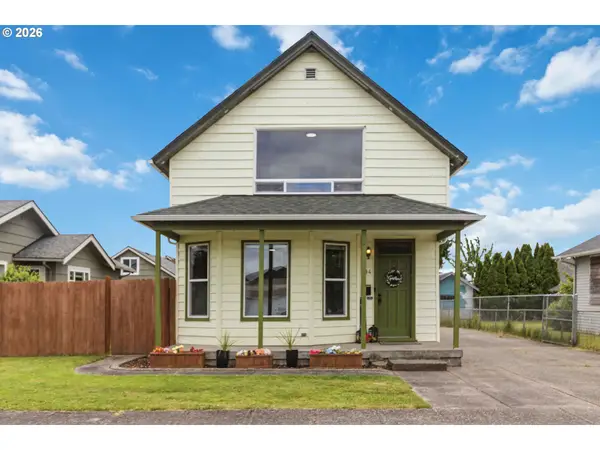 704 Columbia St, Kelso, WA 98626