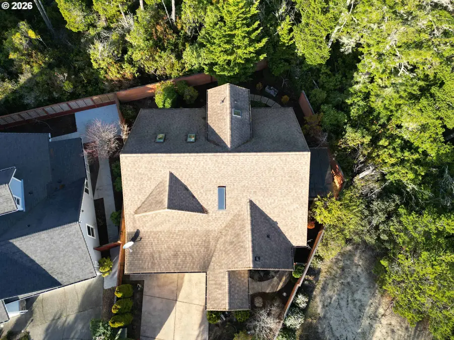 1627 38th Loop, Florence, OR 97439 - #3