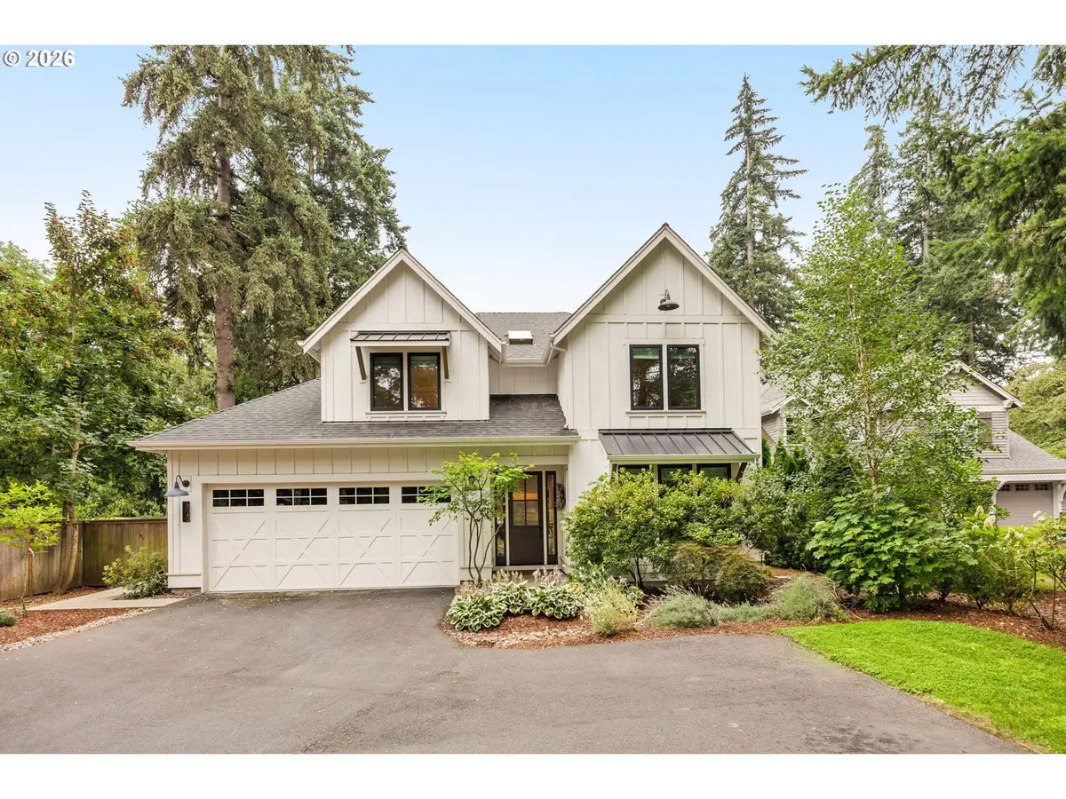 6040 Lakeview Blvd, Lake Oswego, OR 97035 - #1