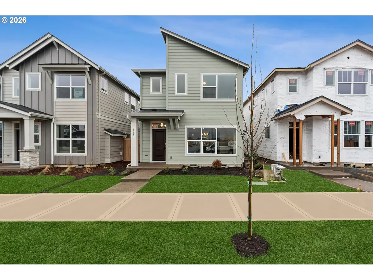 3319 SE Triumph Ave, Hillsboro, OR 97123 - Image #1