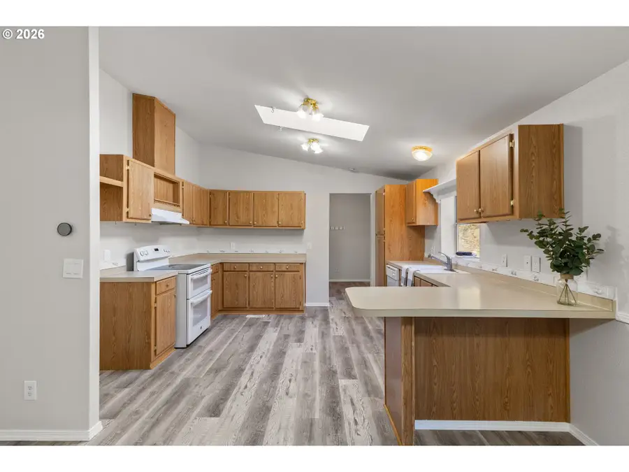 20191 Highway 42, Myrtle Point, OR 97458 - #3