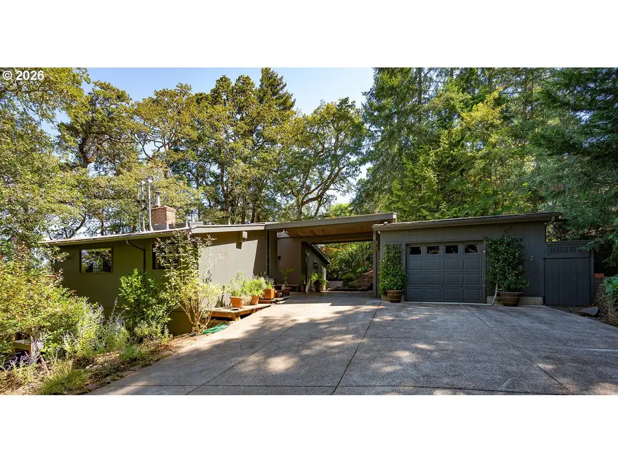 1210 Lemery Ln, Eugene, OR 97405 - #2