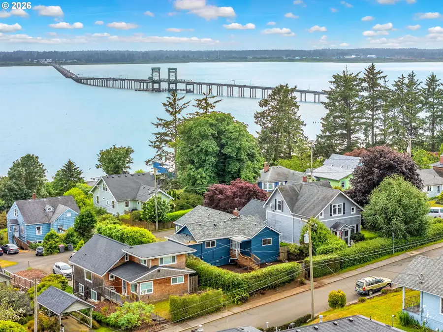 758 Florence Ave, Astoria, OR 97103 - #2