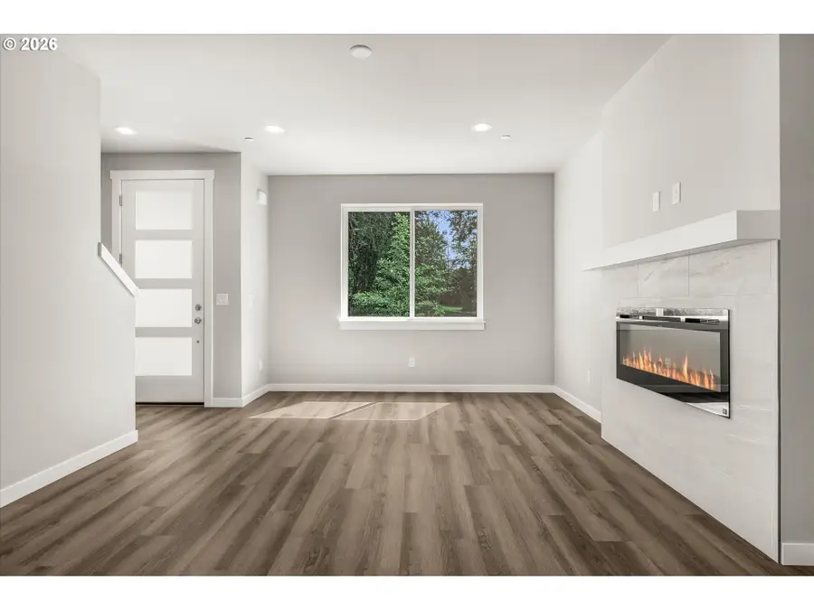 177 NW Mawrcrest Ave, Gresham, OR 97030 - #3