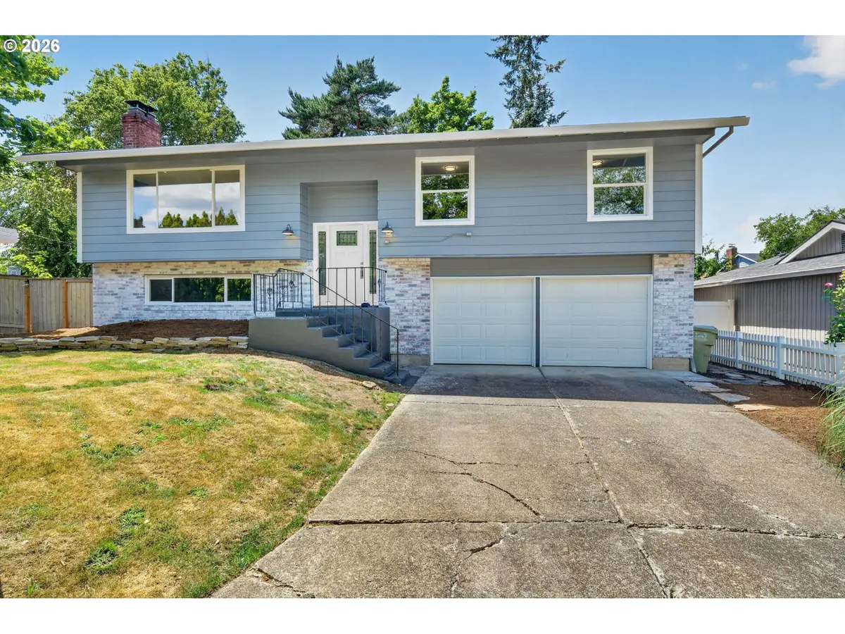 5685 SW 207th Ave, Beaverton, OR 97078 - #1
