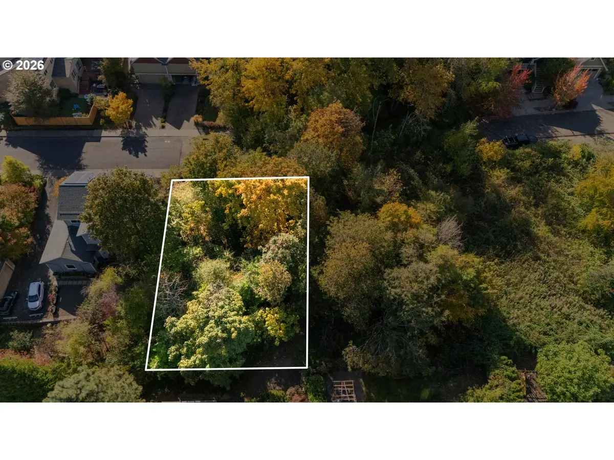 0 SW Vesta St, Portland, OR 97219 - #1