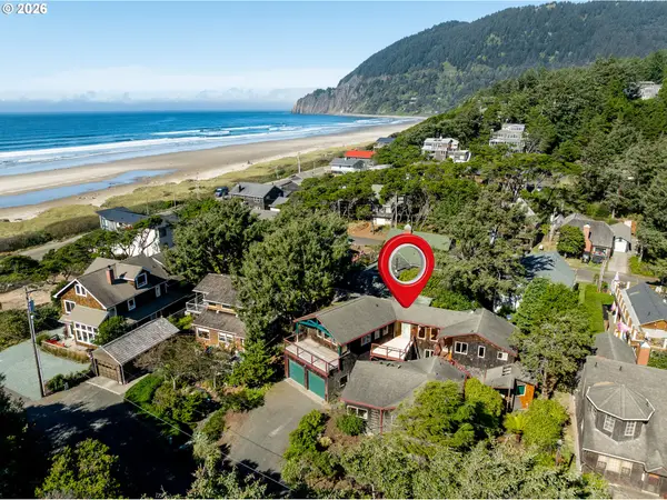 57 Portland Ave, Manzanita, OR 97130