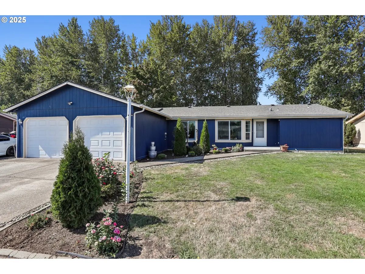 914 James St, Independence, OR 97351 - Image #1