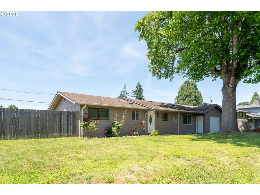 3820 Kendra St, Eugene, OR 97404 - #2
