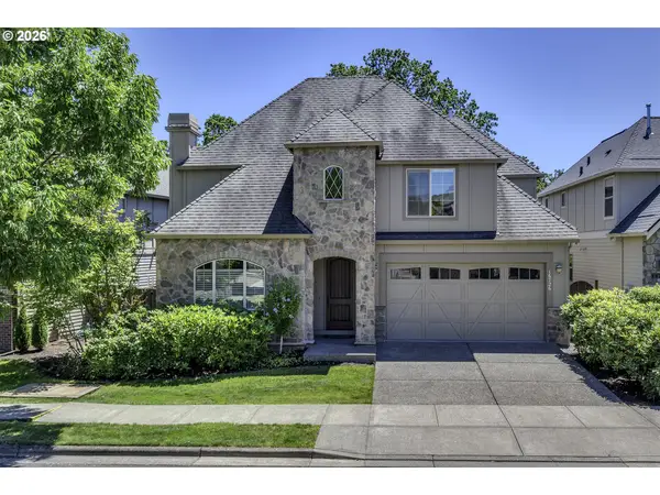 16726 NW Vetter Dr, Portland, OR 97229