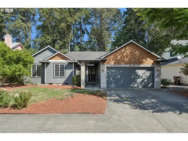 875 NE Eaglenest Ct, Hillsboro, OR 97124