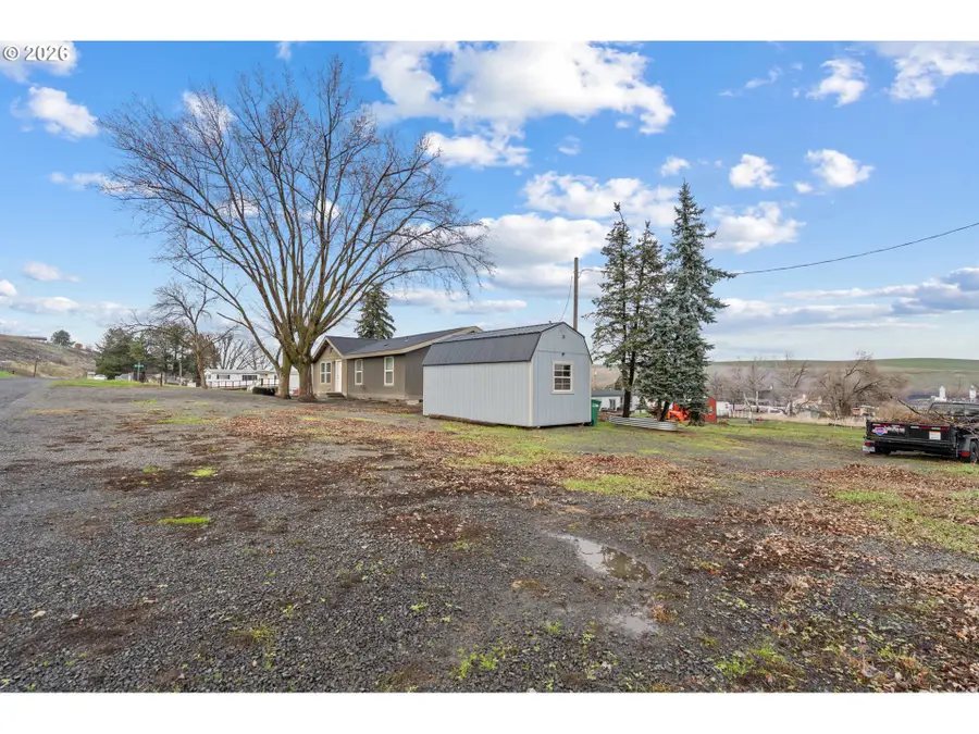 45315 Trail Dr, Pendleton, OR 97801 - Image #3